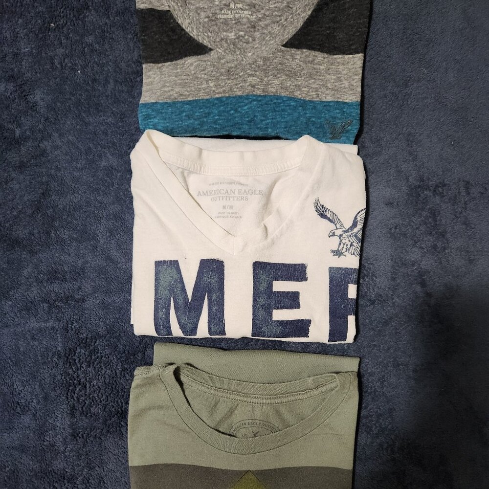 3 PCS. American Eagle Outfitters T Shirt Men's Medium 3 SHIRTS